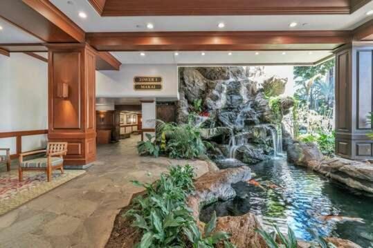 הונולולו Deluxe Panoramic Mountain View Condo - 37Th Floor, Free Parking & Wifi Condo מראה חיצוני תמונה